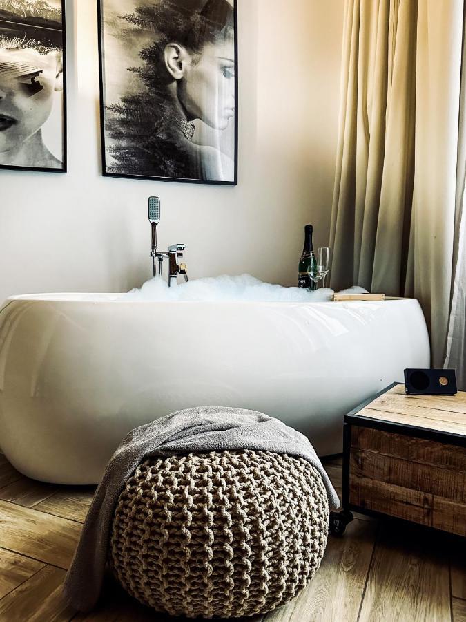 Apartment Premium Jacuzzi For Couples, Old Town Krakau Buitenkant foto