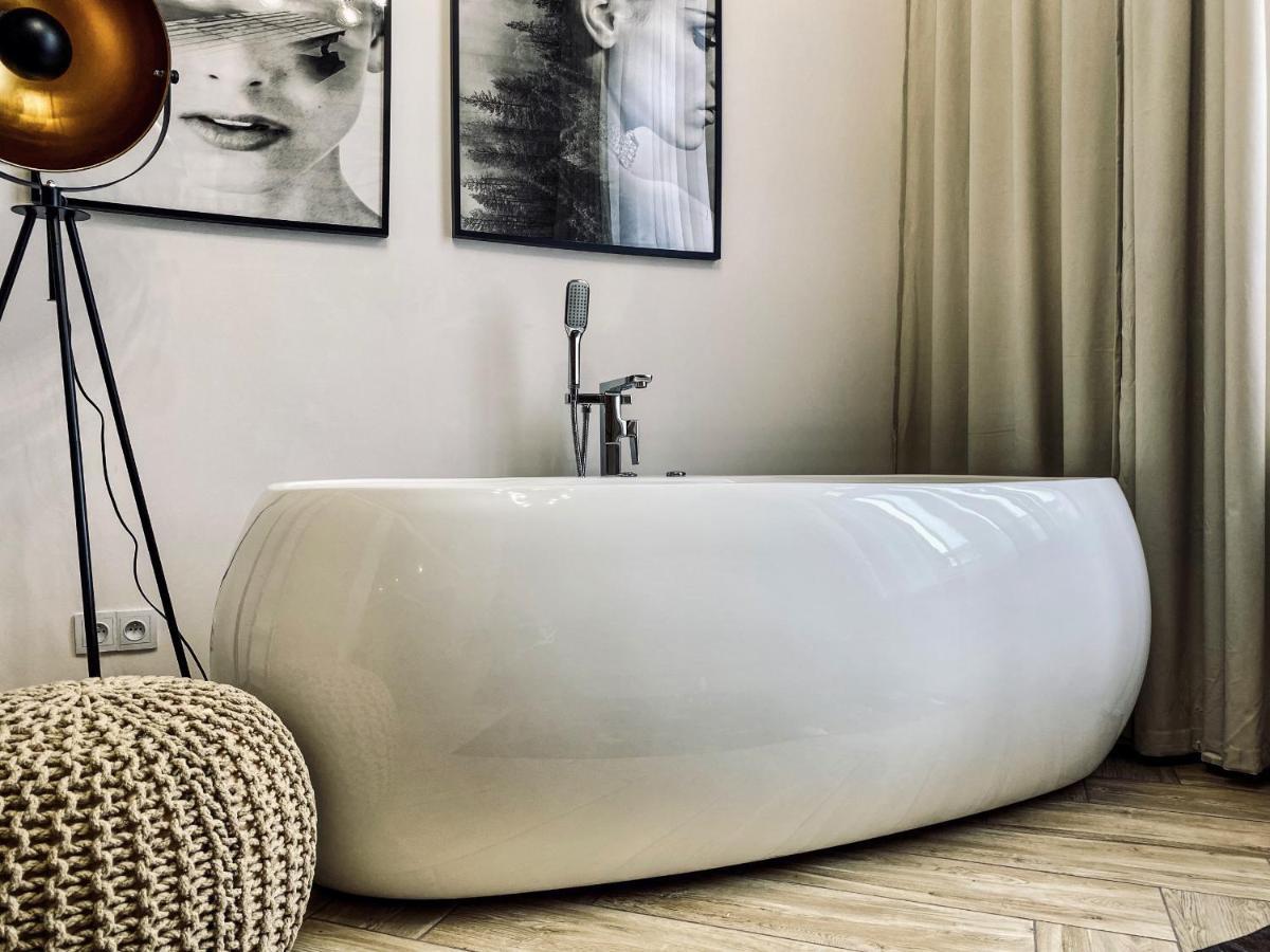 Apartment Premium Jacuzzi For Couples, Old Town Krakau Buitenkant foto